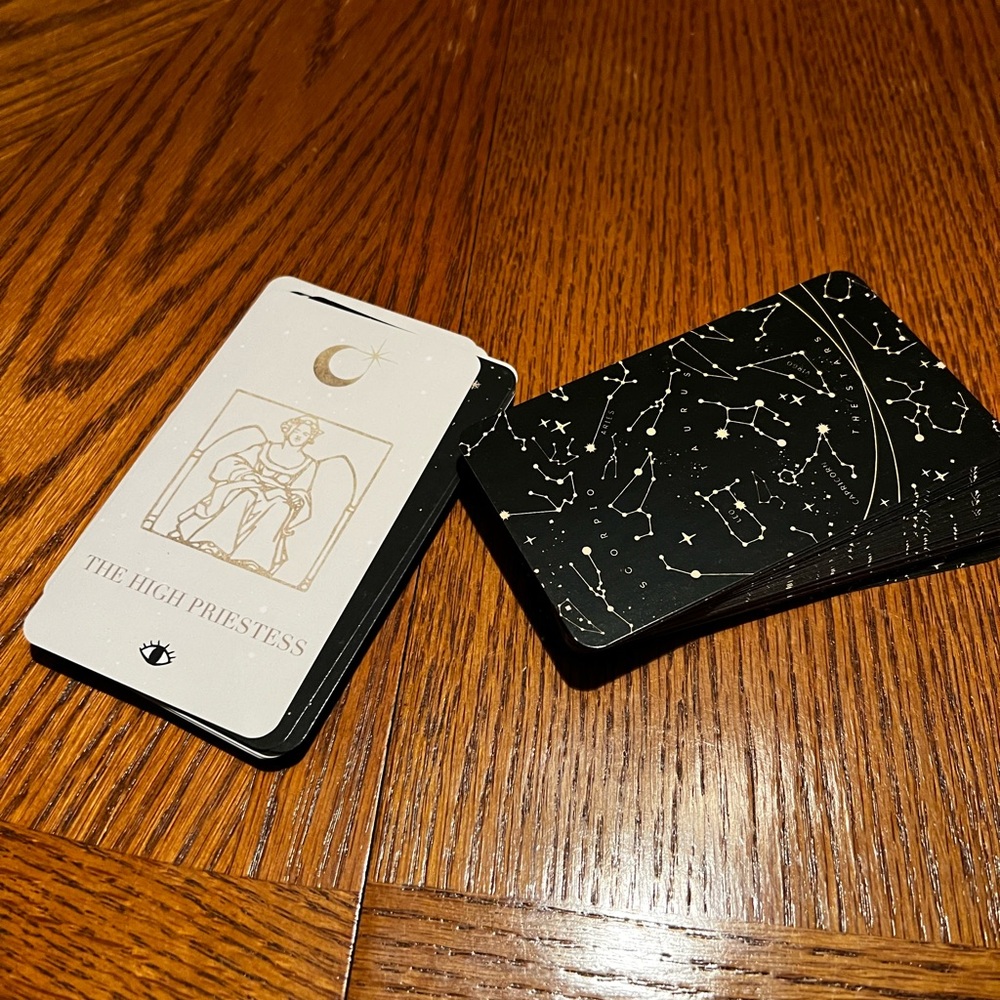 Black and gold star scape astrology Tarot Card Deck